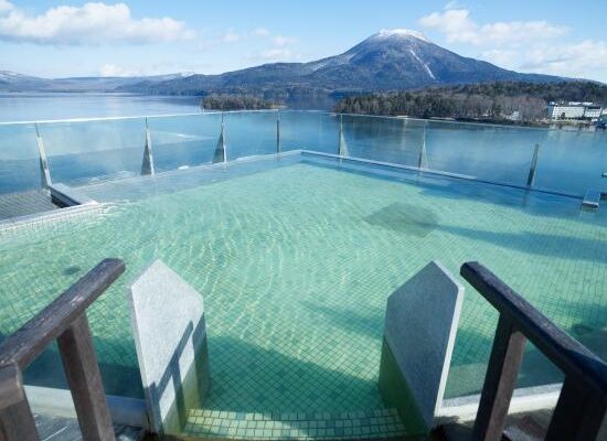 lake akan onsen 2